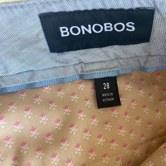 Bonobos Stretch Washed Chino Short Athletic Fit Light Yellow - Picture 5 of 6